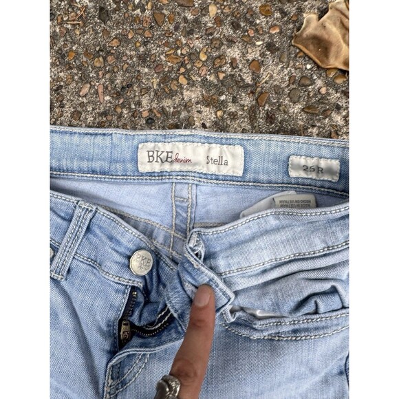 BKE Stella Jeans Womens Mid Rise Slim Bootcut Stretch Denim Distressed 25X31.5 - Picture 3 of 7